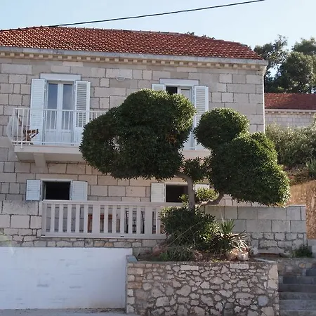 Apartments Lumbarda Beach Exterior photo