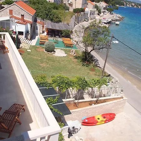 Apartments Lumbarda Beach Exterior photo