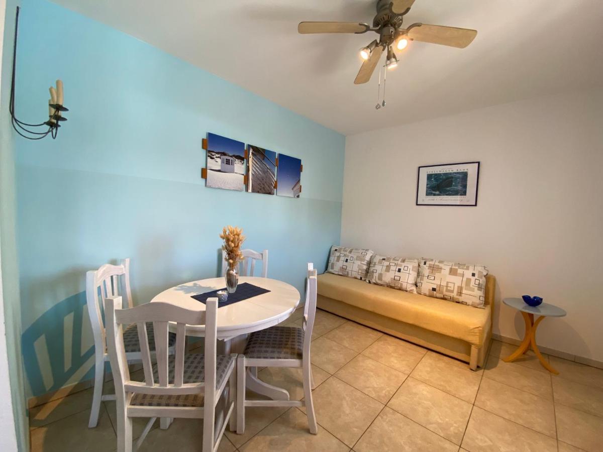 Apartments Lumbarda Beach *