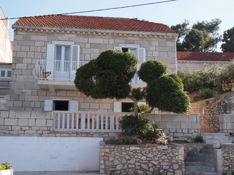 Apartments Lumbarda Beach Apartment *