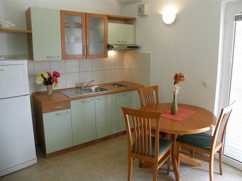 Apartment Apartments Lumbarda Beach